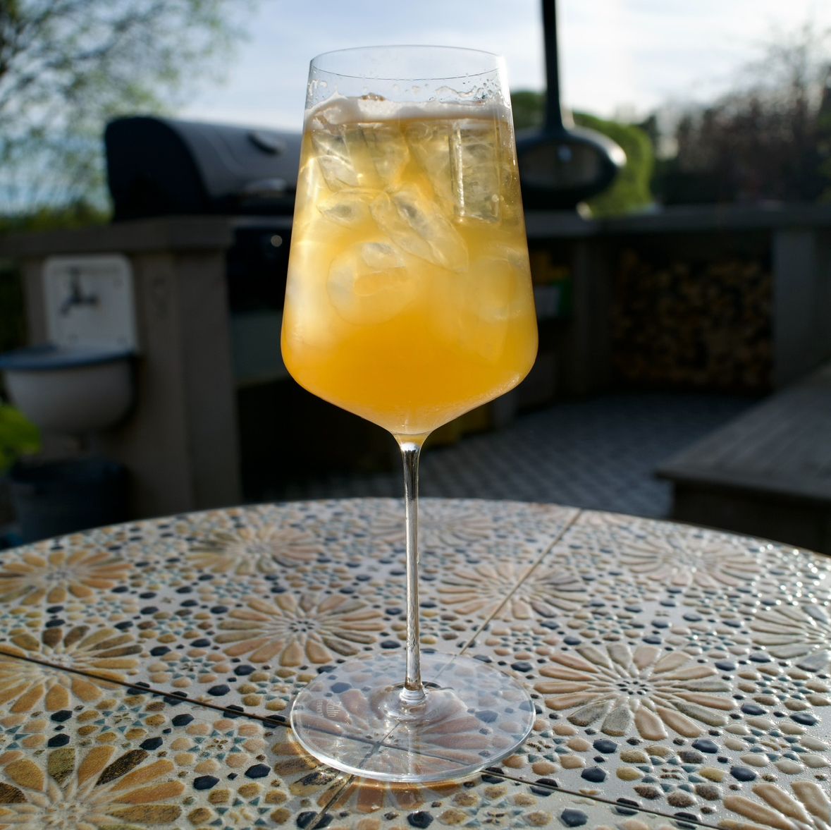 Ferdigblandet cocktail.