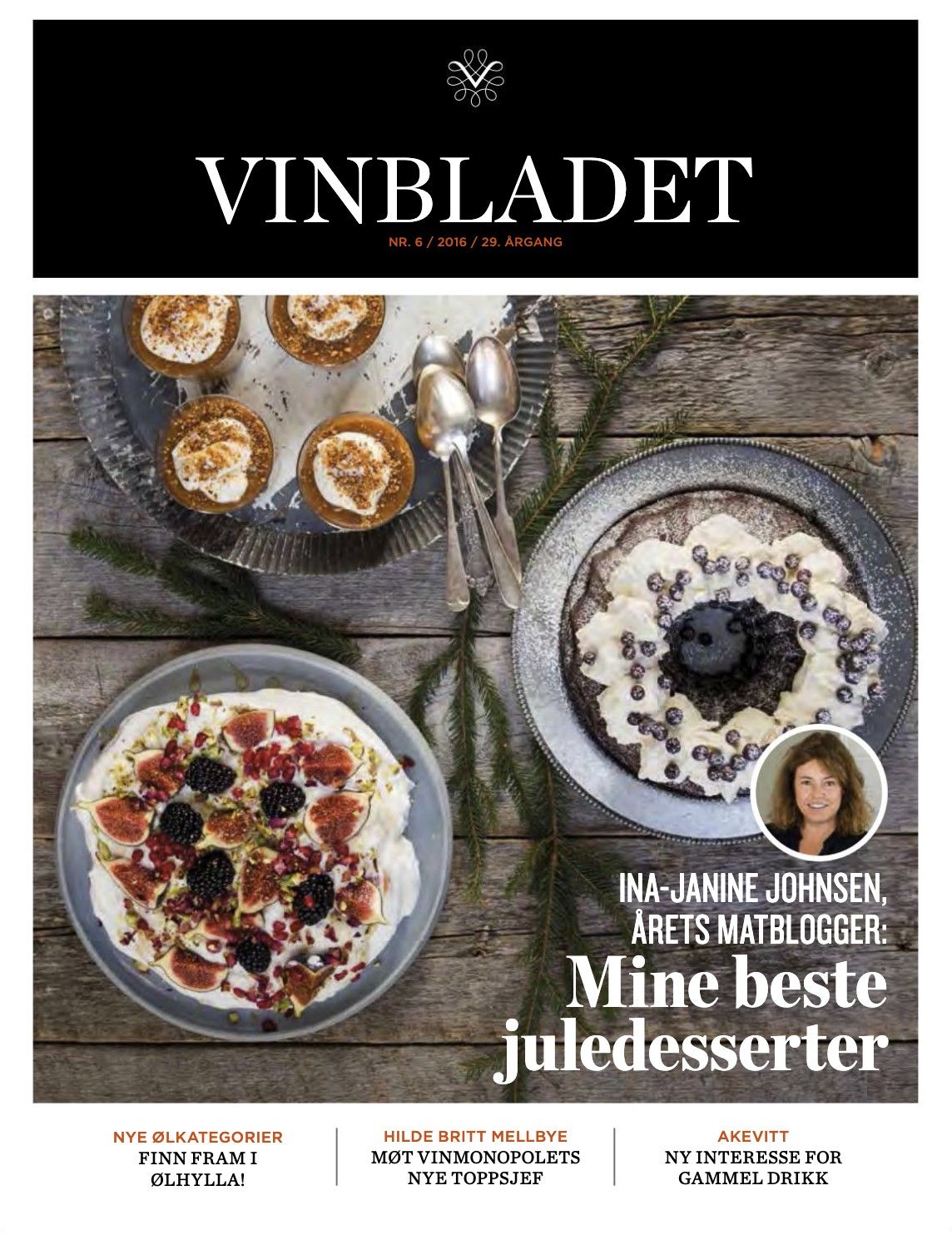 Magasinforside med tre ulike juledesserter på fat.