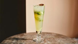 Ferdigblandet mocktail med øl.