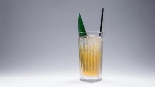 Ferdigblandet cocktail.