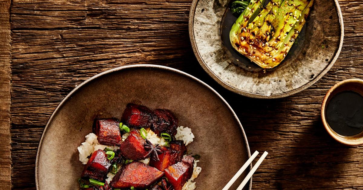 Oppskrift på Hong shaou roux - kinesisk ribbe - Vinmonopolet