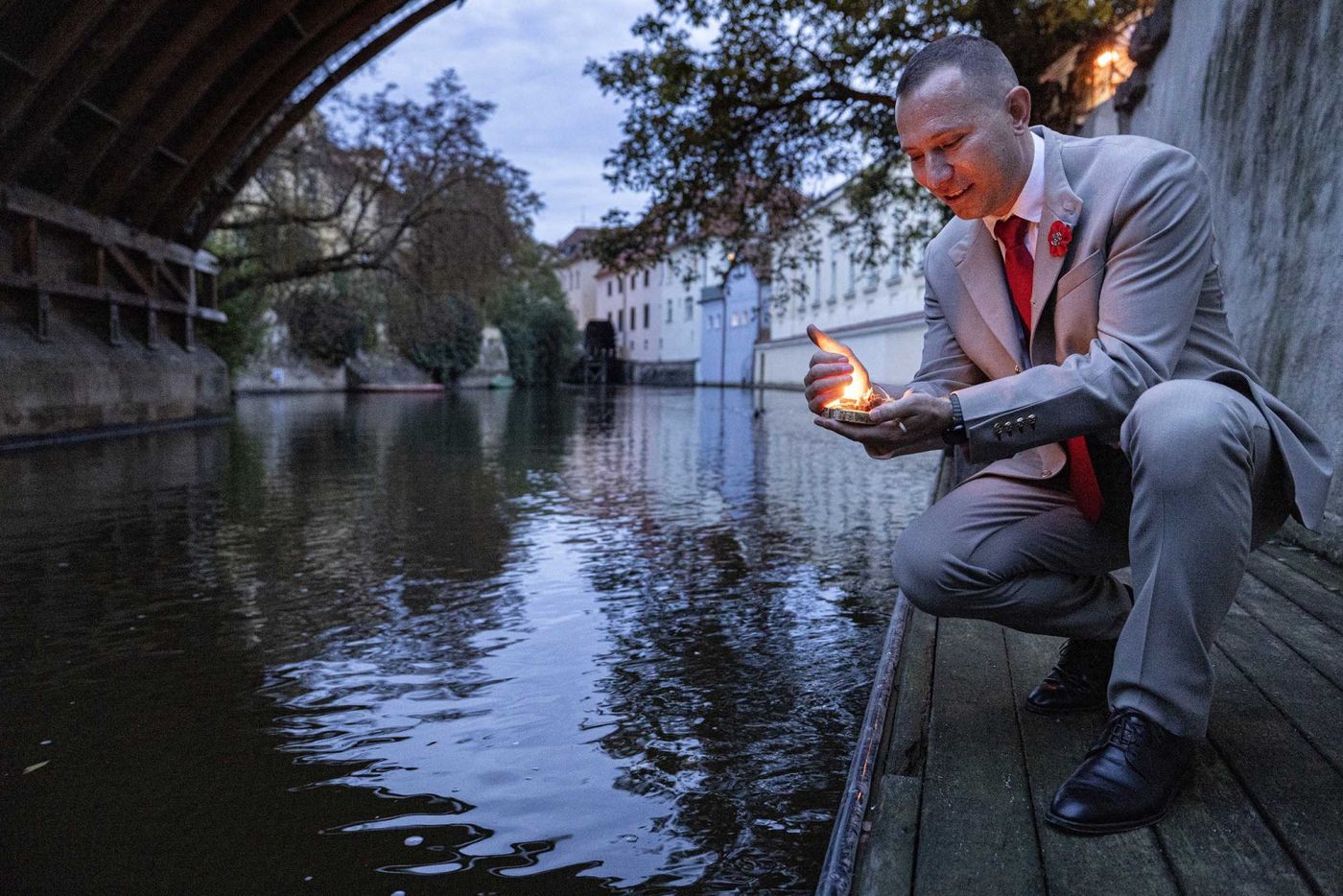 památný den sokolstva starosta pouští lodičku