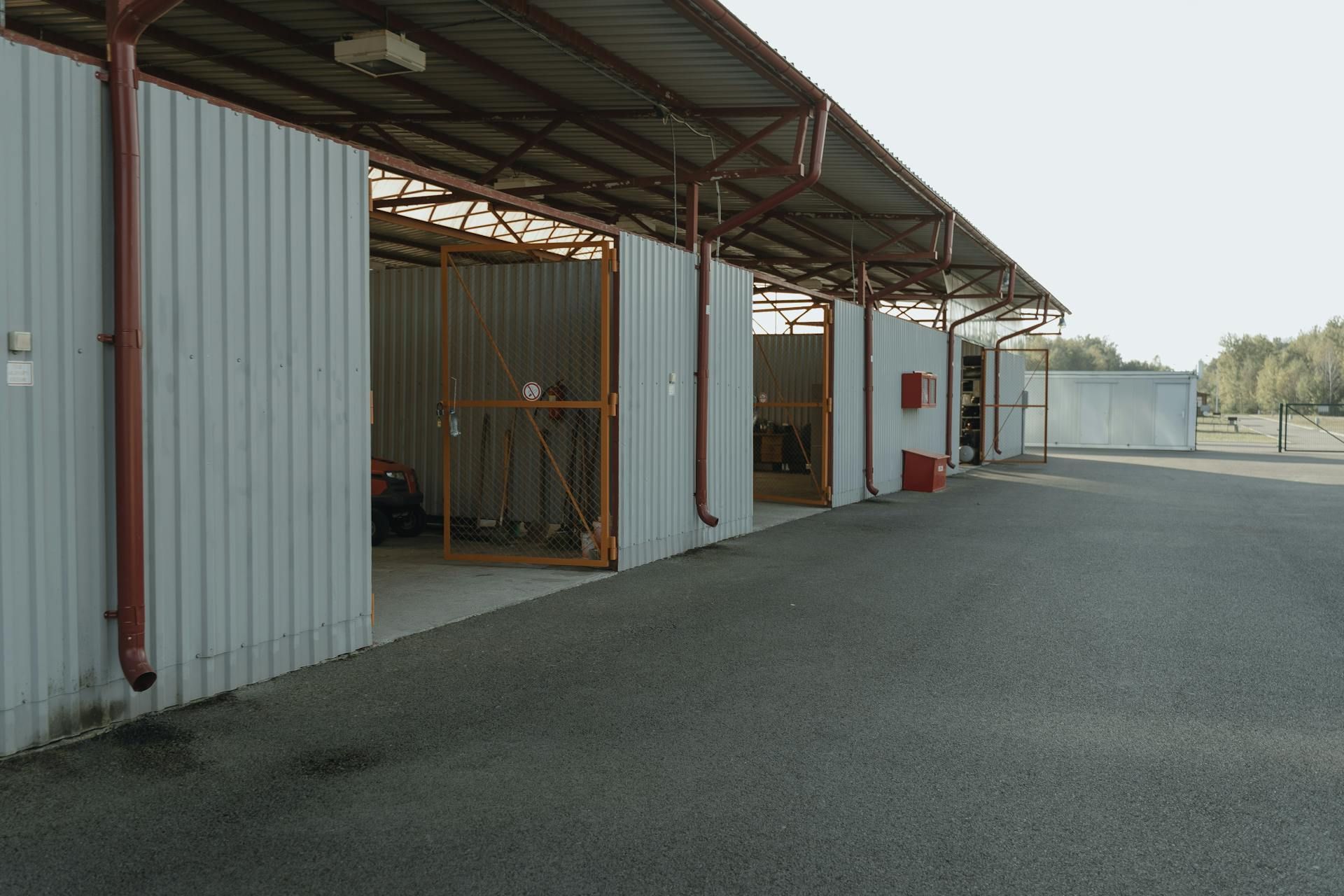 Small Warehouse W3 SCI Hibiscus