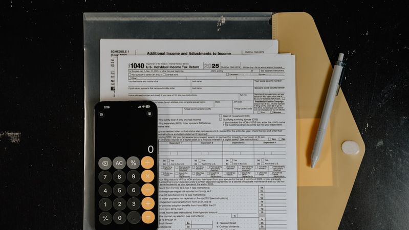 Gestoría Fiscal: Guía Completa para Cumplir tus Obligaciones 2026