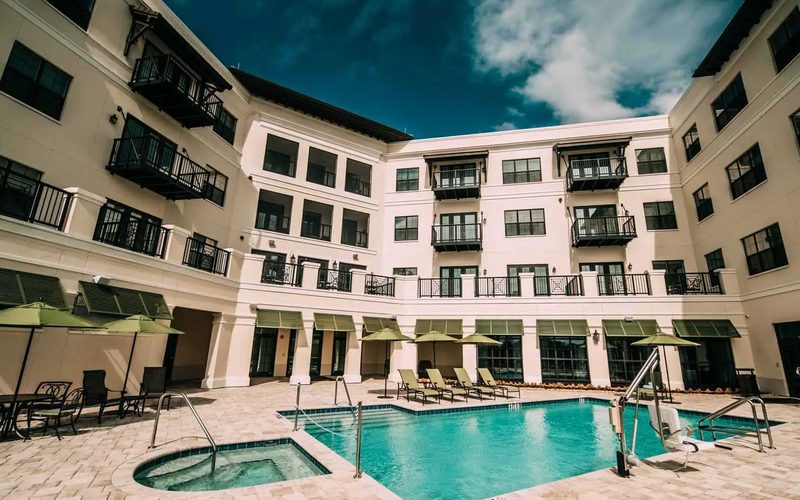 Detailed Review: Grand Living At Lakewood Ranch