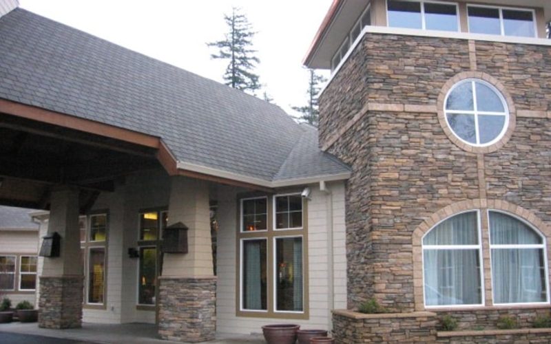The Pearl at Kruse Way: Comprehensive Review