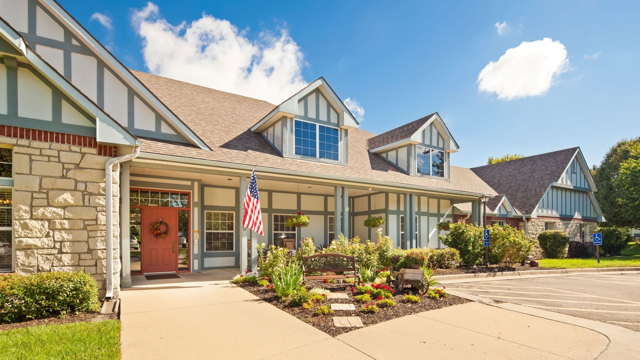 Monterey Village Senior Living: Comprehensive Review