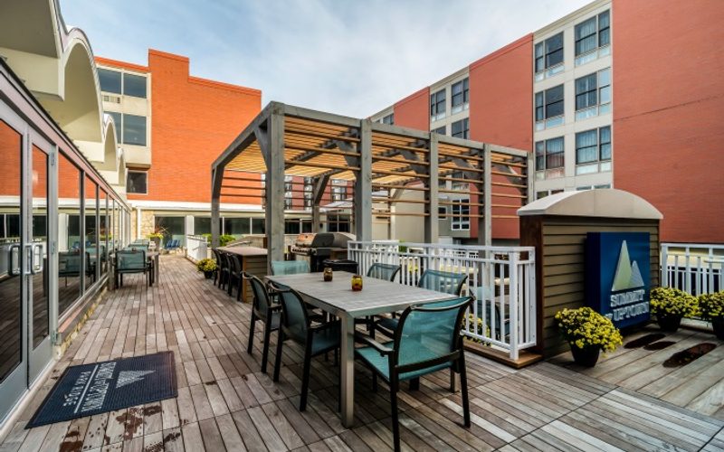 Summit of Uptown Review: Premier Senior Living Park Ridge Facility
