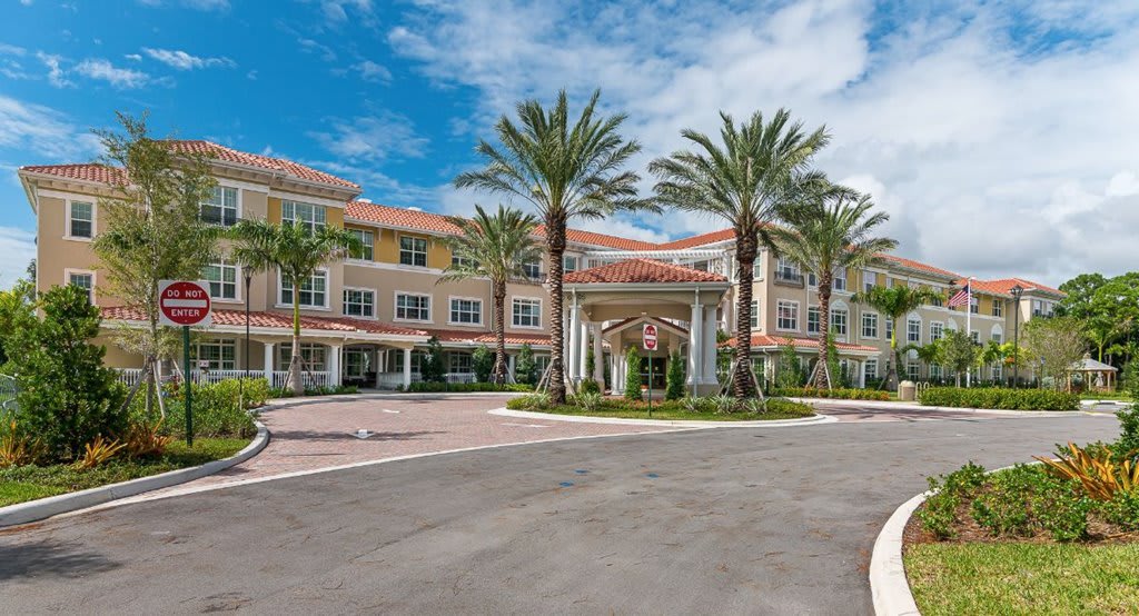 Comprehensive Review: Elance at Boynton Beach