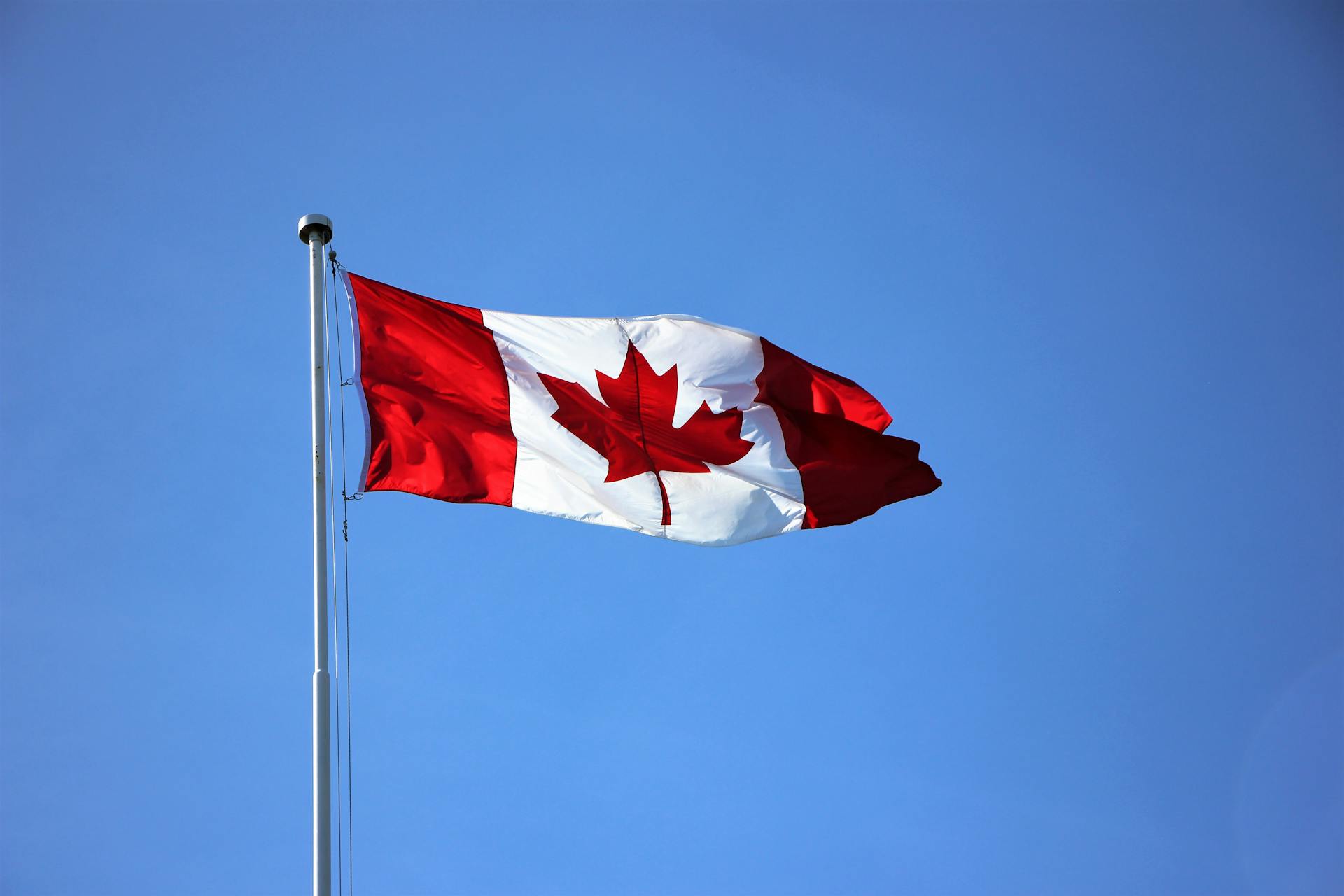 23 Practical Tips & Advice for Seniors in Canada (Updated for 2025)