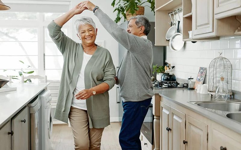 7 Simple Goals for the New Year: A Senior's Guide to Better Health (2026)