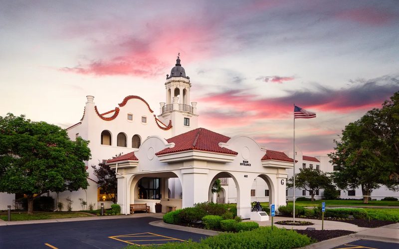 Unveiling Oxford Vista Wichita’s Premier Senior Living Experience