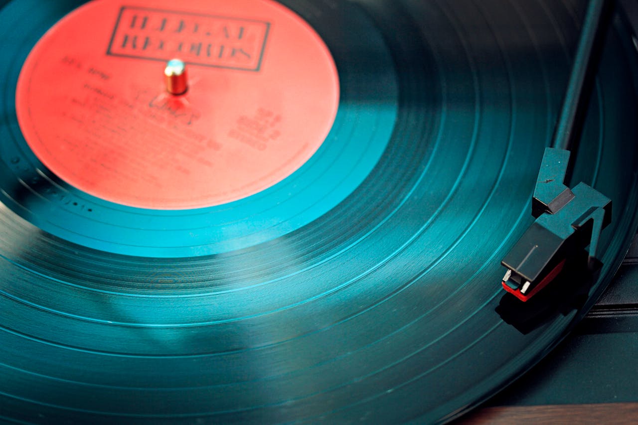 The Surprising Link Between Daily Music and Memory: What Experts Found