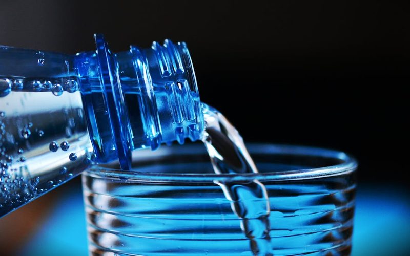 Warning Signs of Dehydration in Elderly: A Guide for Caregivers