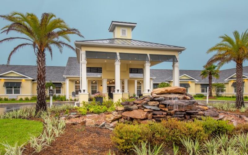 Detailed Review: Benton House at Oakleaf, Jacksonville