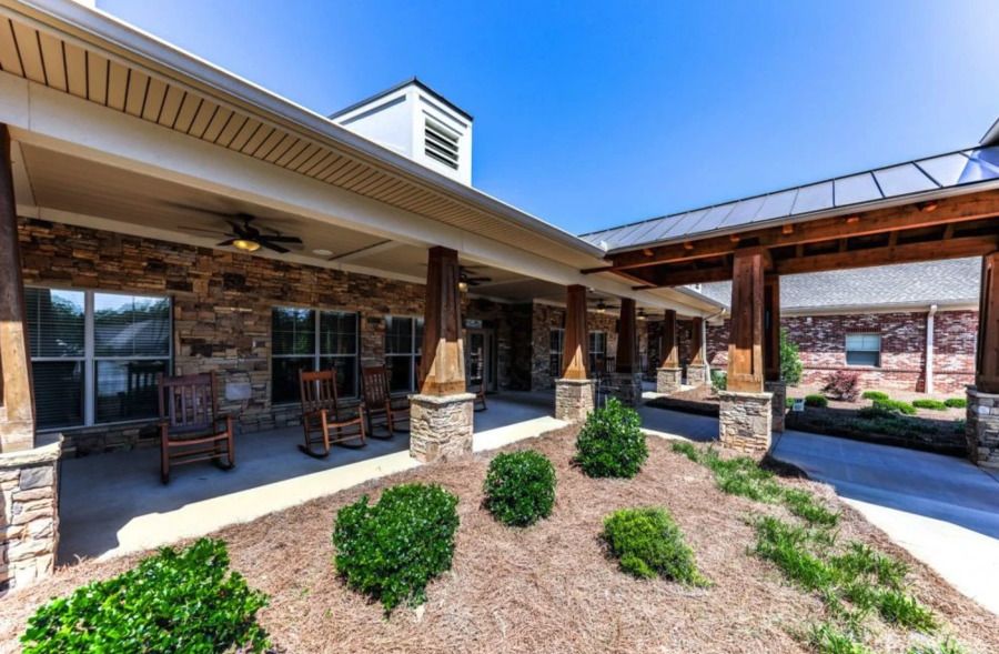 Comprehensive Review: Hope Center Memory Care - Viva Senior Living