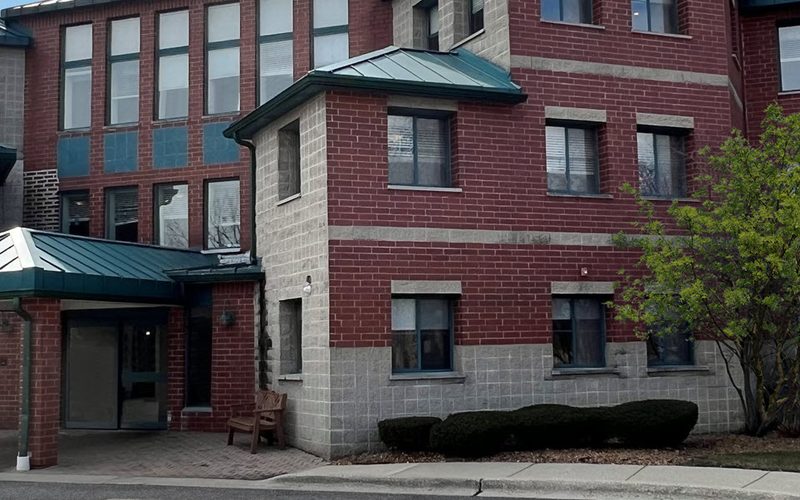 Detailed Review: Warren Barr Orland Park