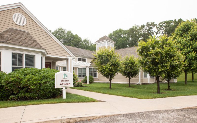 Overview of White Oak Cottages in Westwood, MA