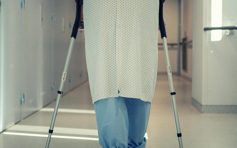 Knee Replacement Recovery Time for Elderly: A Doctor-Approved Timeline