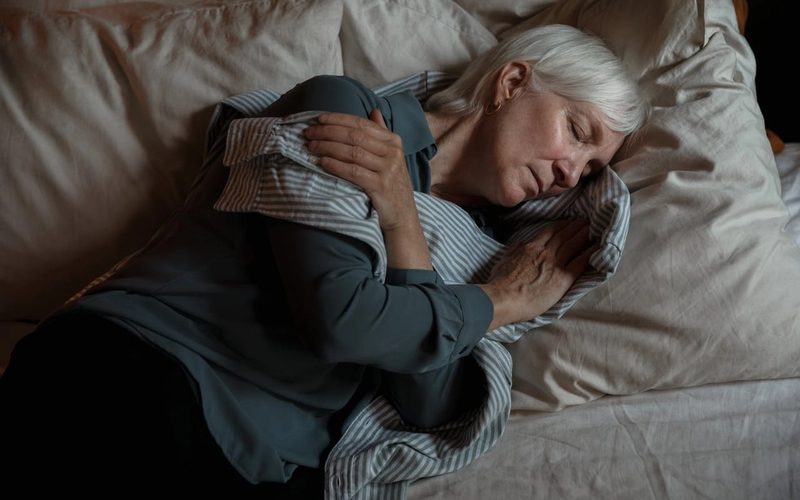 Why Elderly Sleep Problems Happen (And Expert Solutions That Work)