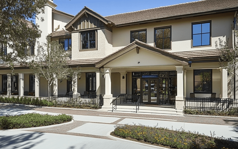 The Kensington Sierra Madre: A Comprehensive Review