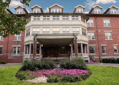Wesley Enhanced Living at Stapeley: Comprehensive Review