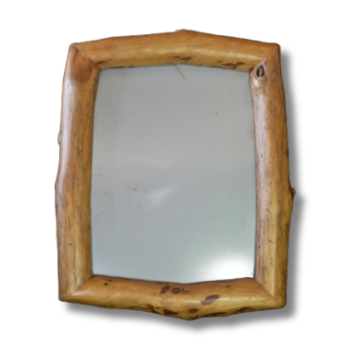 Artisanal Camphor Frame