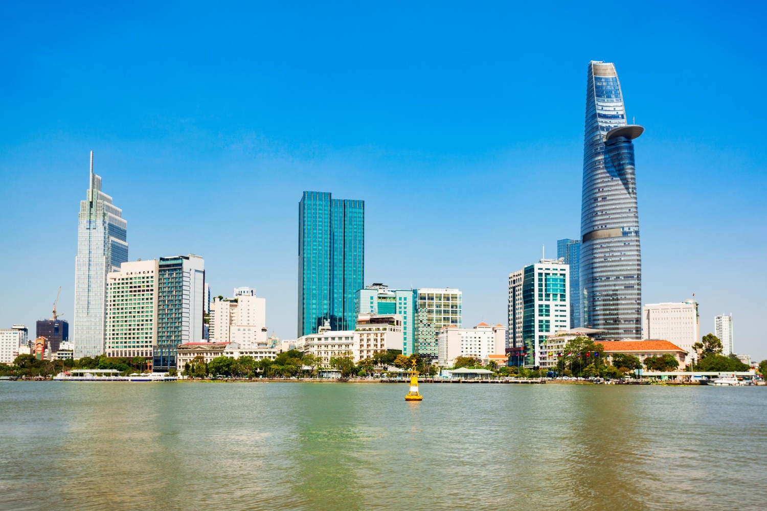 7 Best Saigon River Luxury Cruises You Can’t Miss in 2026