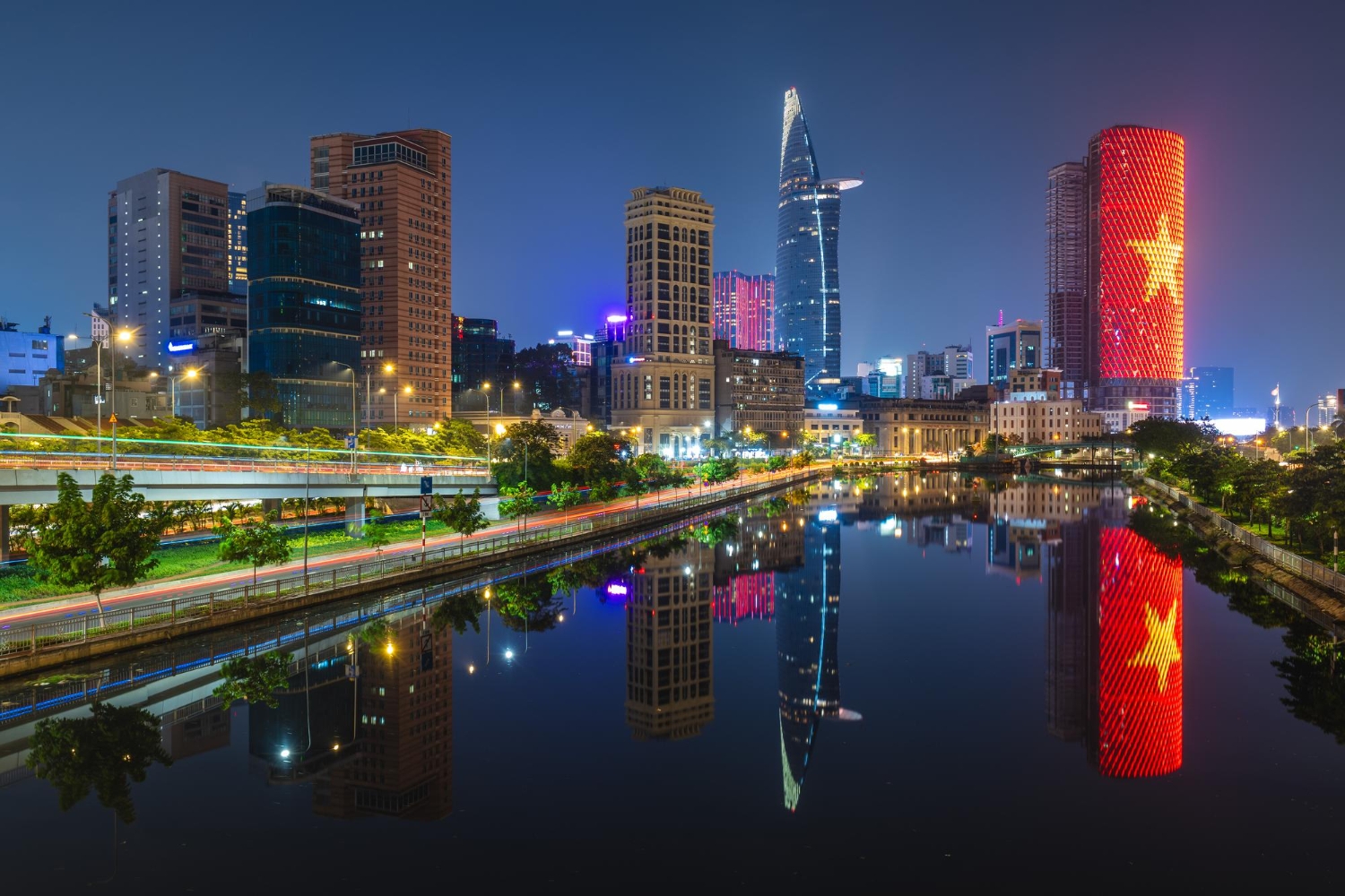 Top 6 Saigon River Night Cruises For a Perfect Night Out in 2026