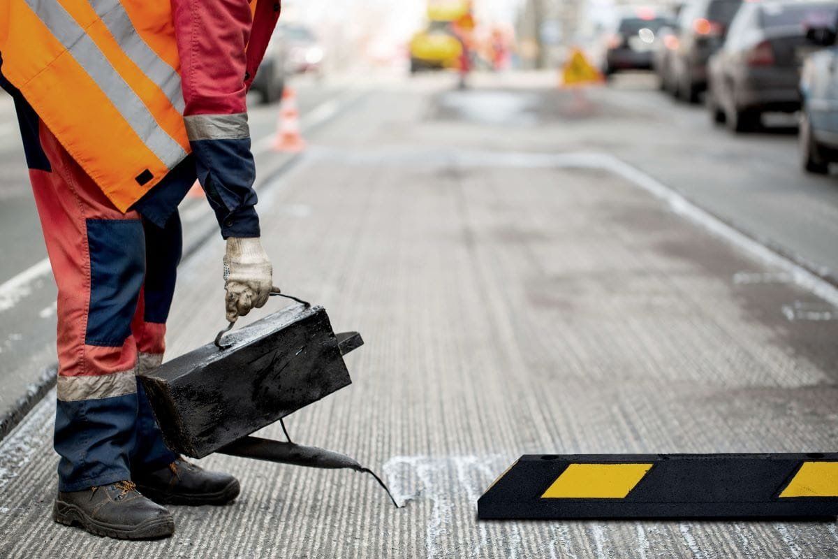 ¿Los topes de estacionamiento requieren mantenimiento?