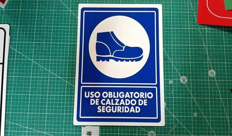 Señales de zona de carga y descarga