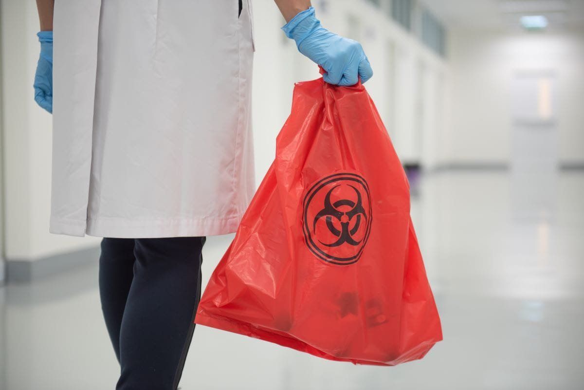 ¿Cómo Evitar que tus Bolsas RPBI se Rompan?