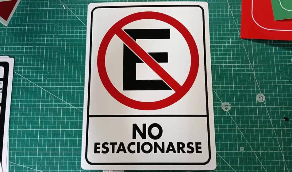 Señal de «No estacionarse»