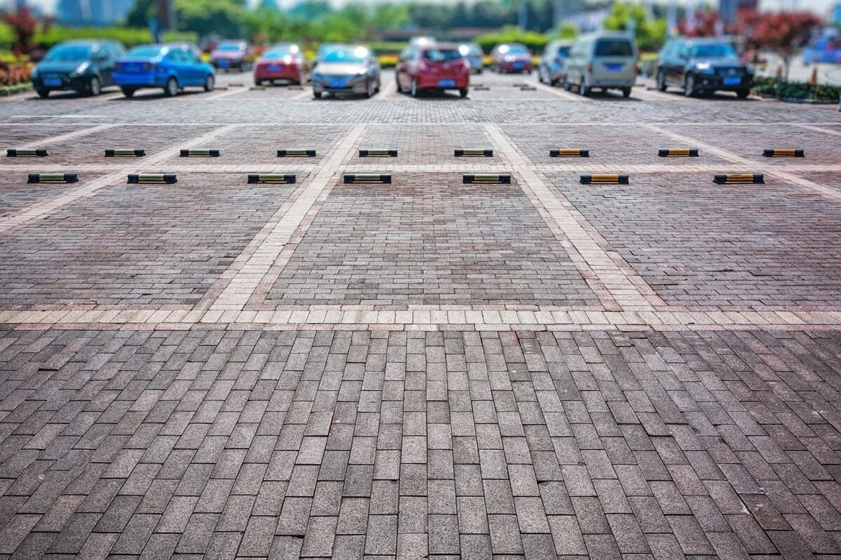 ¿Cuáles son los diferentes tipos de estacionamientos que existen?