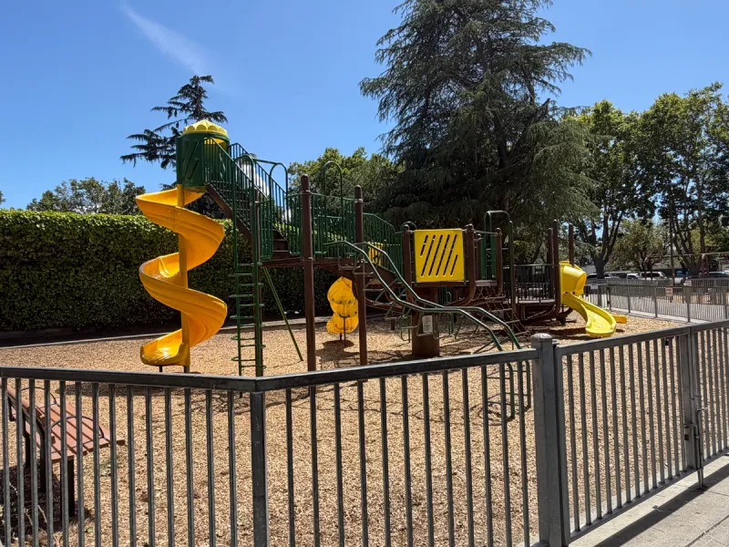 Big kid play structure