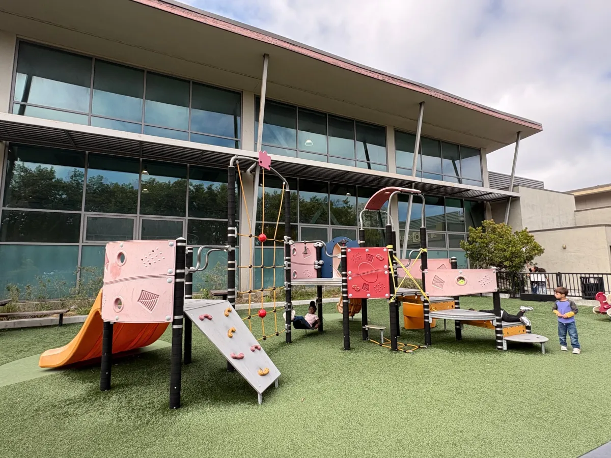 Toddler area play structure