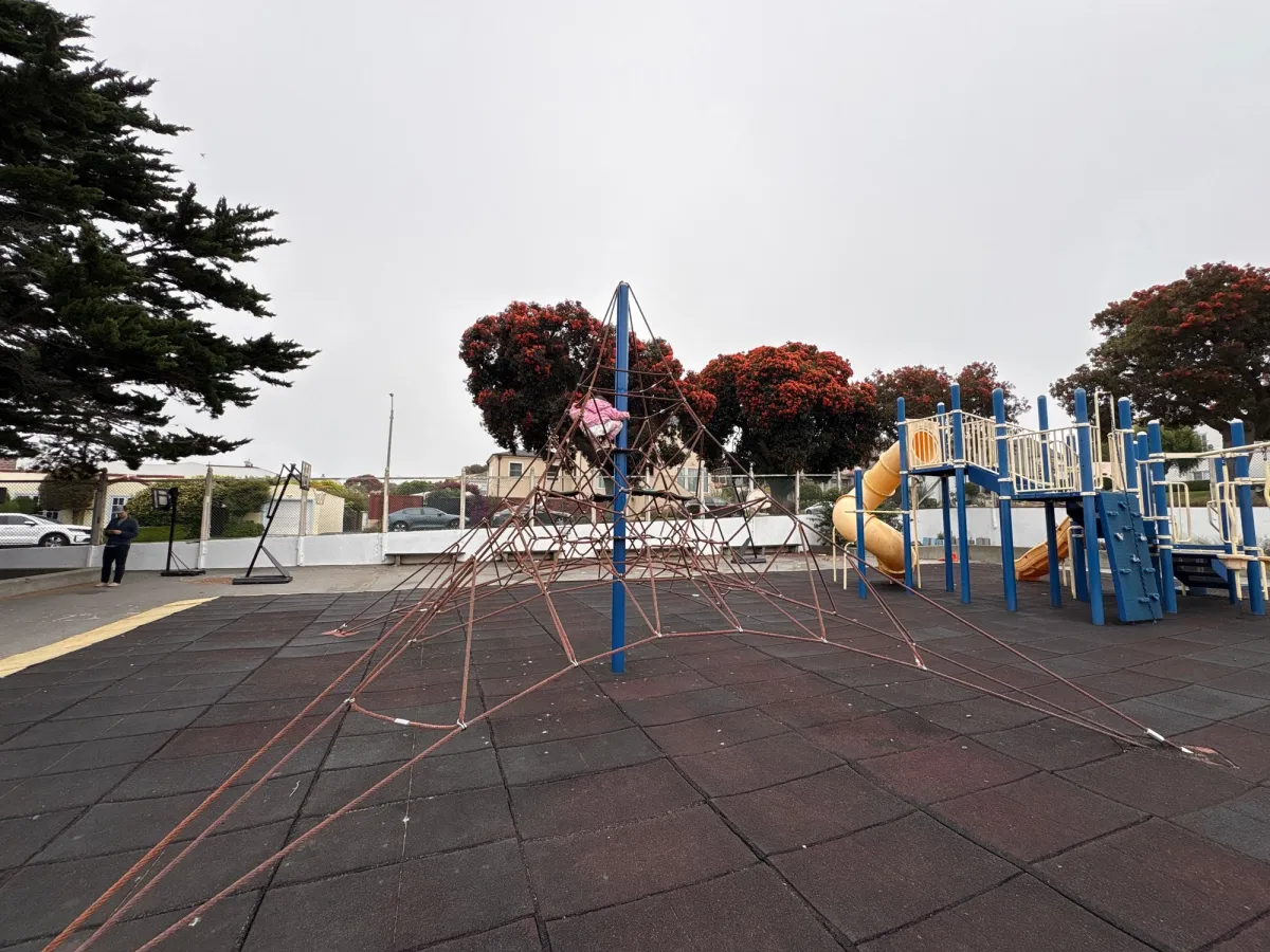 Commodore Sloat Elementary School