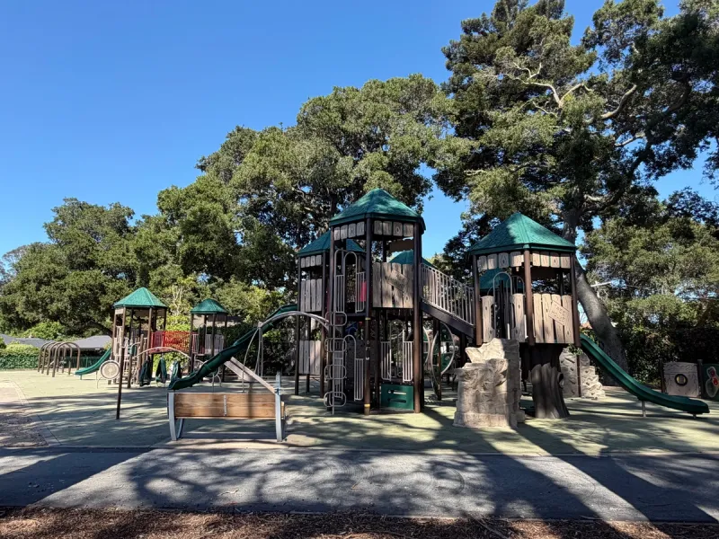Overview of entire playground structure