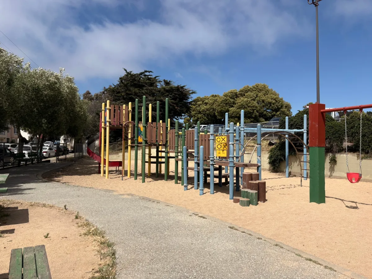 Walking path into the playground