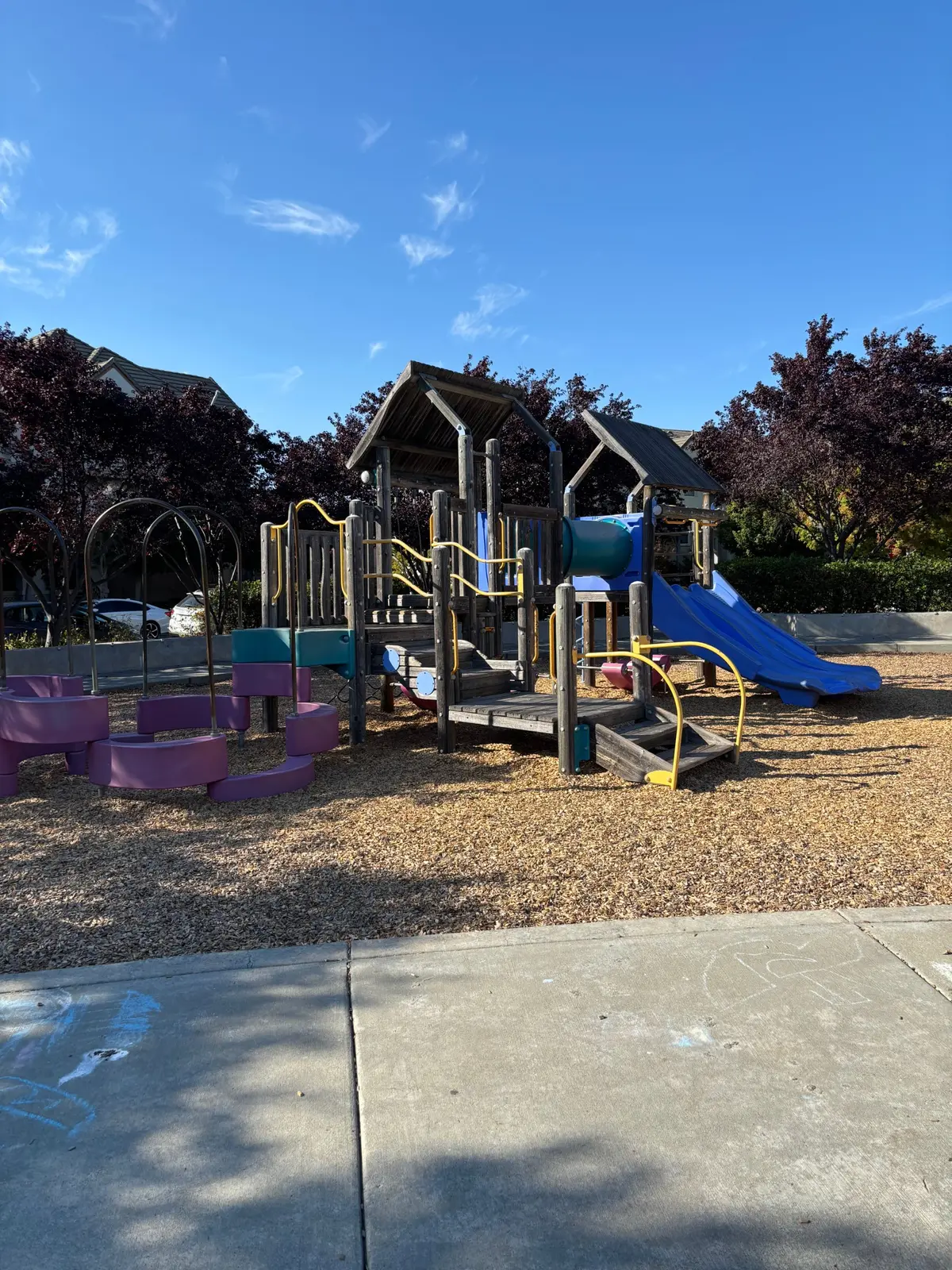 Play structure
