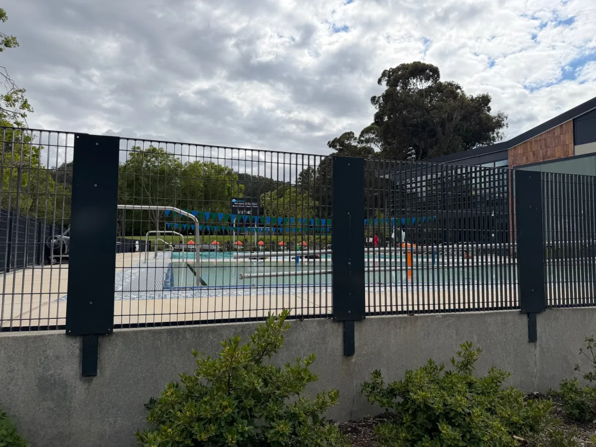 Outdoor pool facilities