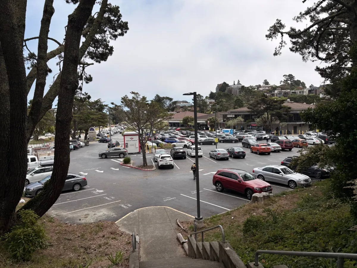 Parking lot has plenty of parking