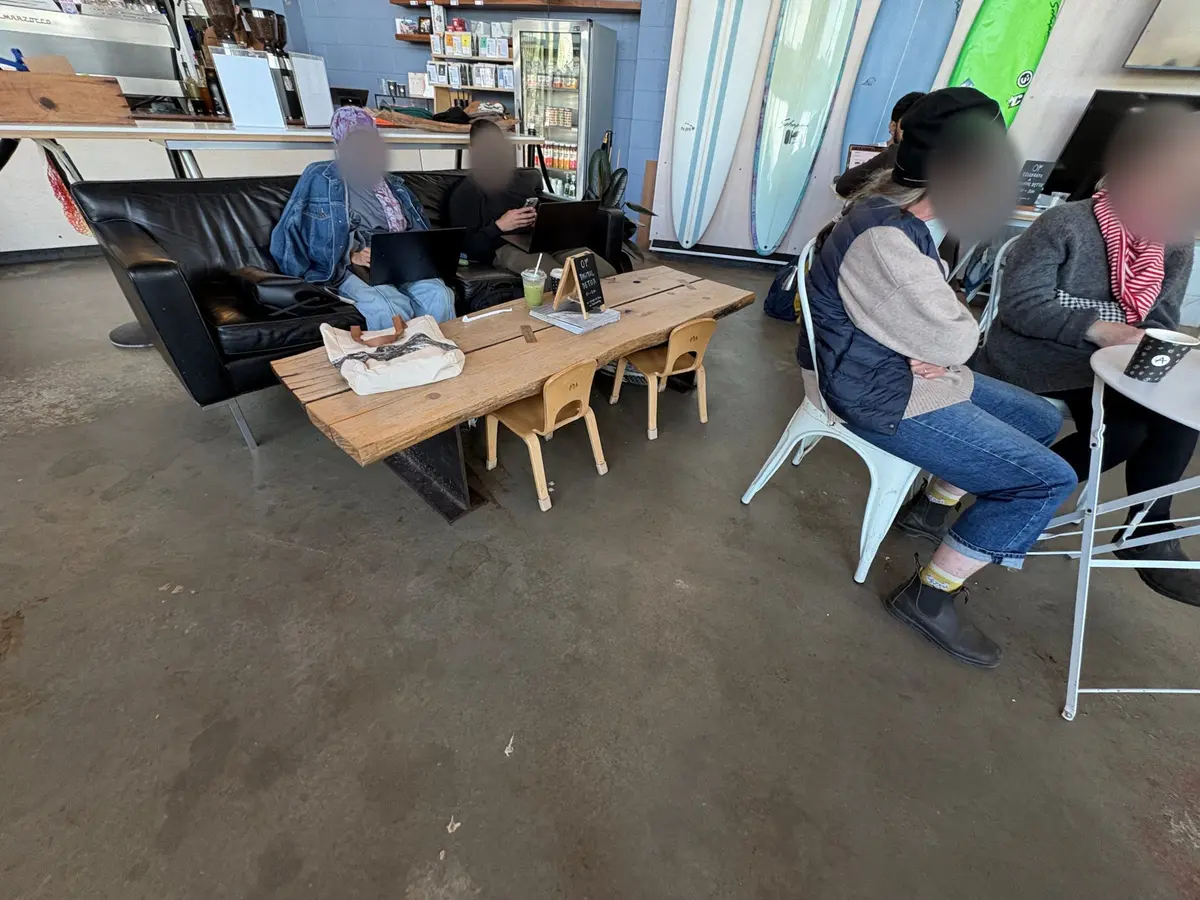 On weekends, Toddlers usually sit by this table and play with their toys