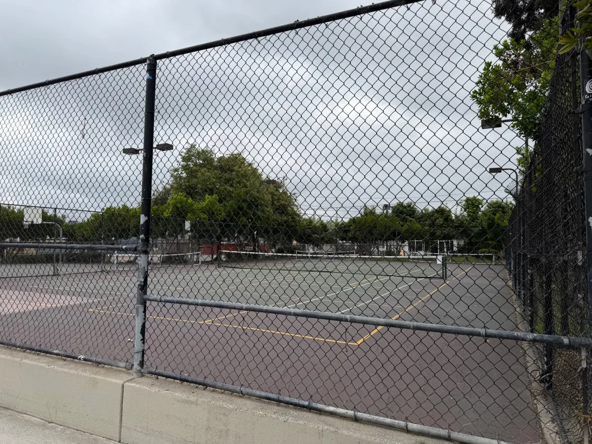 Tennis / Pickleball courts