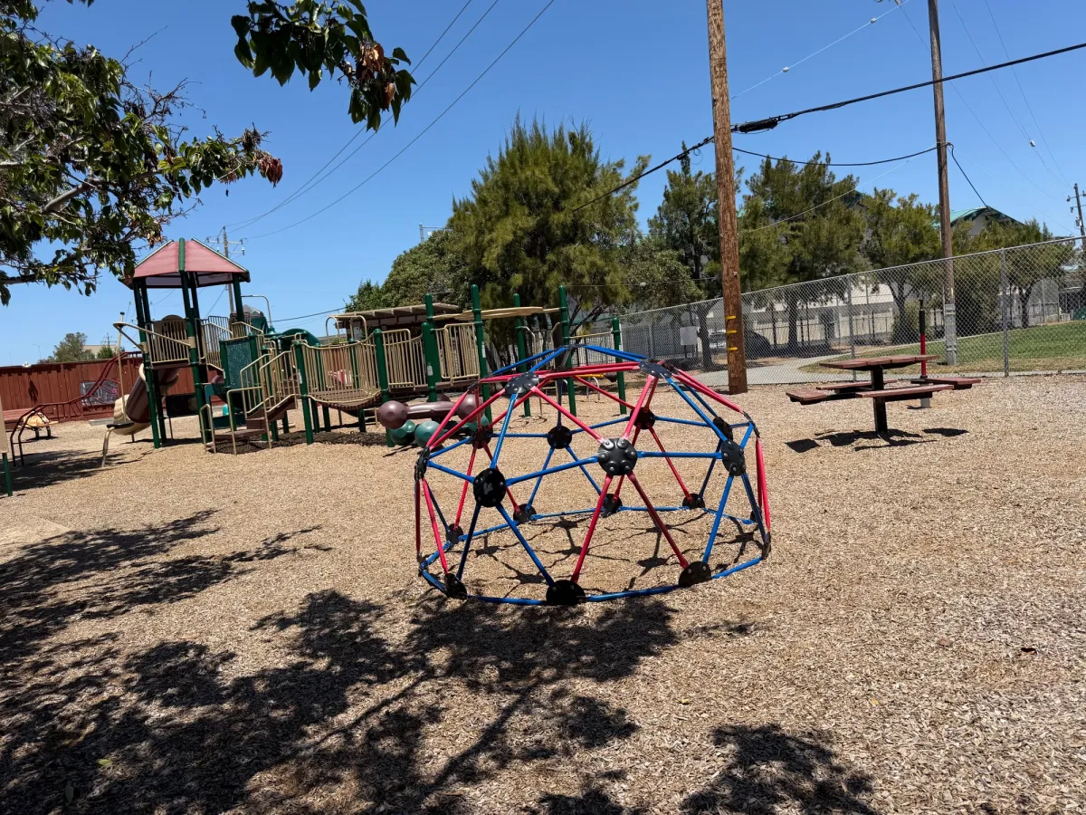 Climbing structure 