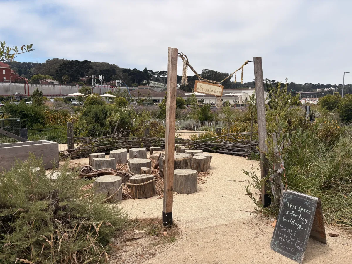 Littles area for creating something with nature