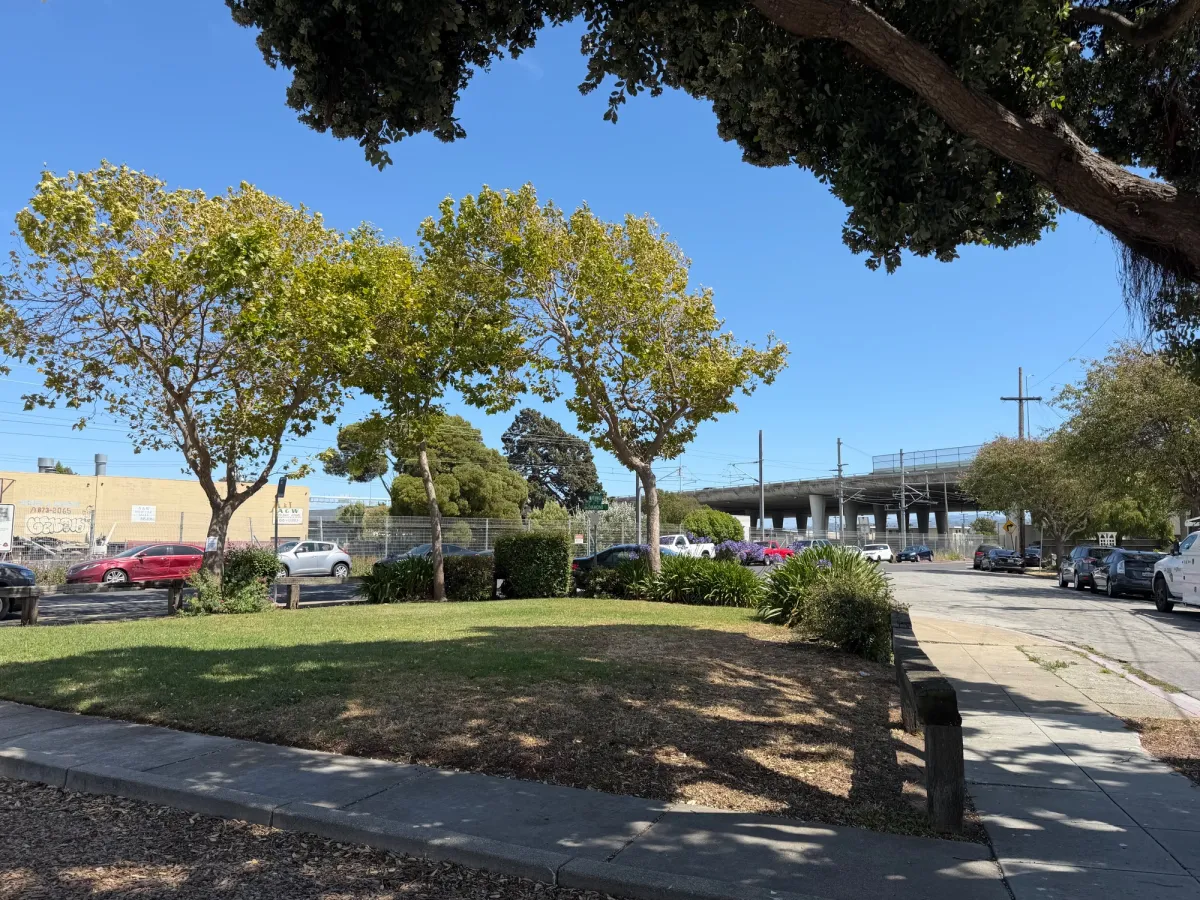 Freeway overpass close to the park