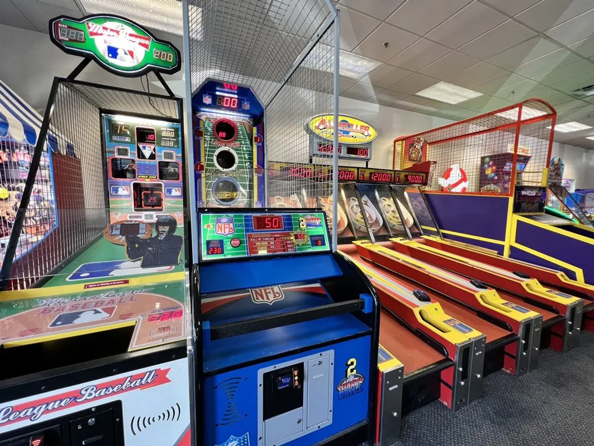 Chuck E. Cheese
