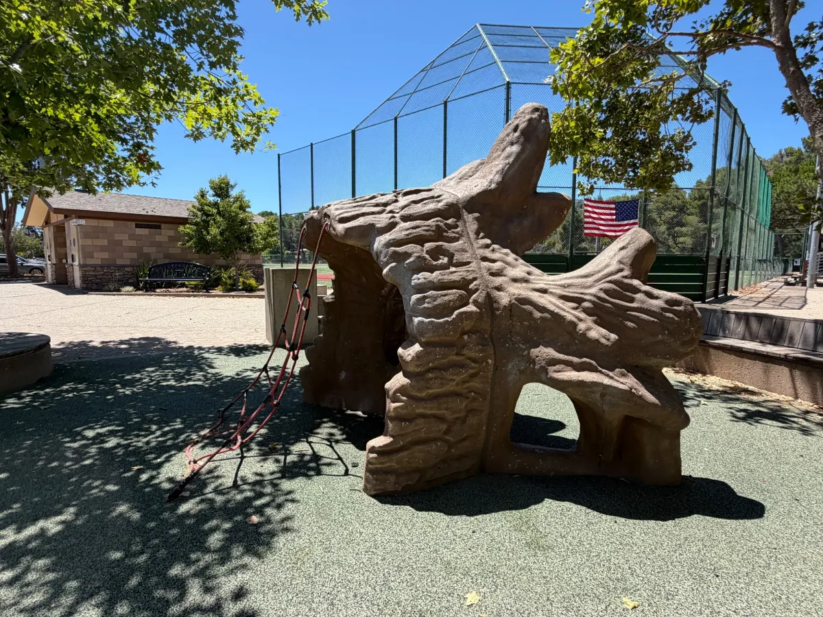 Quiet pod inside log, and climbing net for those who want to explore 