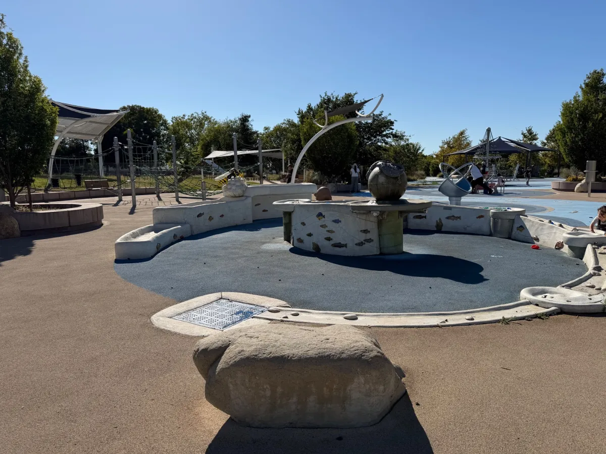 Water play station - currently turned off in this photo